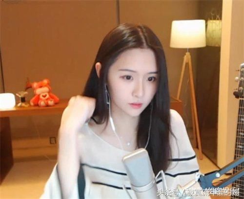 冯提莫曾承认线下见过王会计,愿意依法退还16