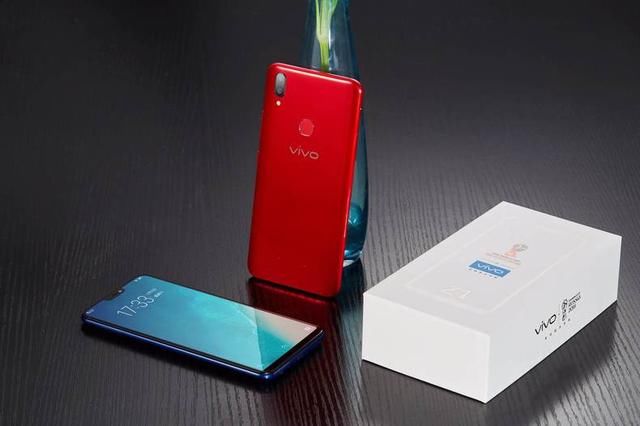 vivo发力Z1诞生,千元价位旗舰的心,低价高配!