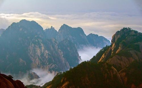 黄山人口_黄山奇石图片