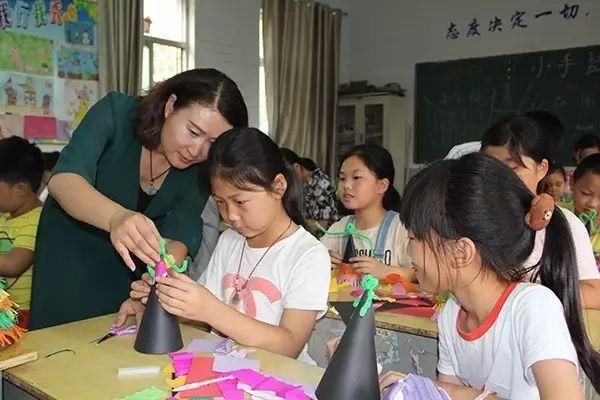 今天,新任市教育局局长回应这8个问题,个个是