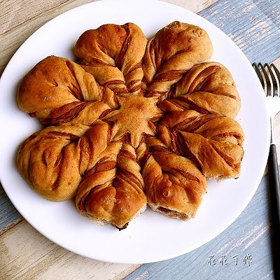 全麦豆沙星形面包