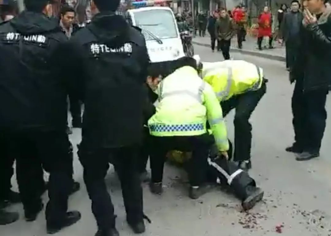 大年初三，又一位民警被刺牺牲!警方通报看得人气愤又心痛!