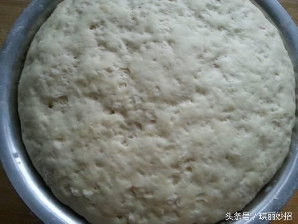 别再用酵母发面了!面里加点它,10分钟发面,馒头蓬松又好吃!