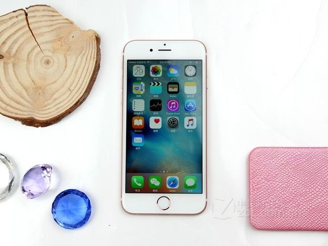 iPhone官方维修性价比对比 t01ad16a370e59b8118.jpg