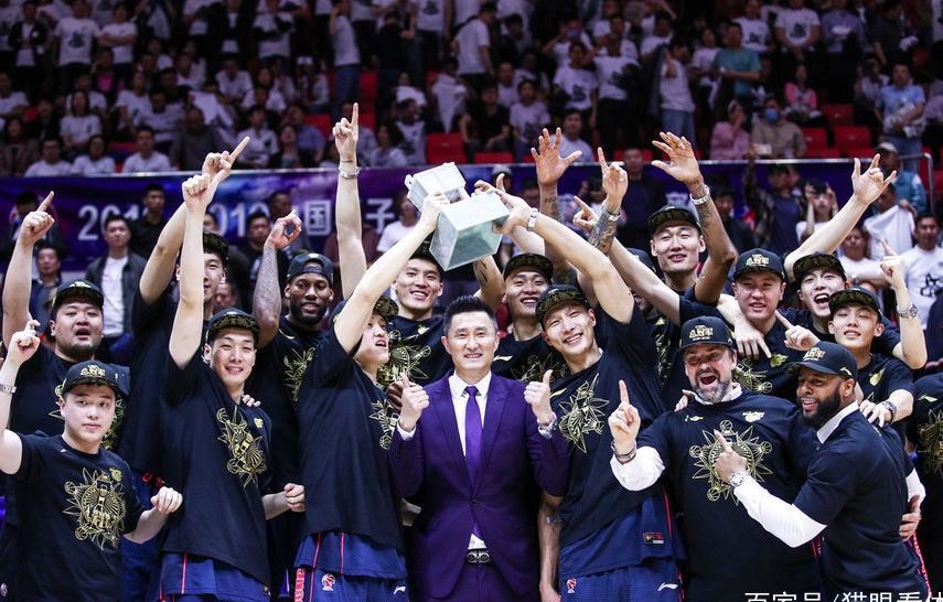 赛季只输四场!盘点巨无霸广东男篮的四场失利