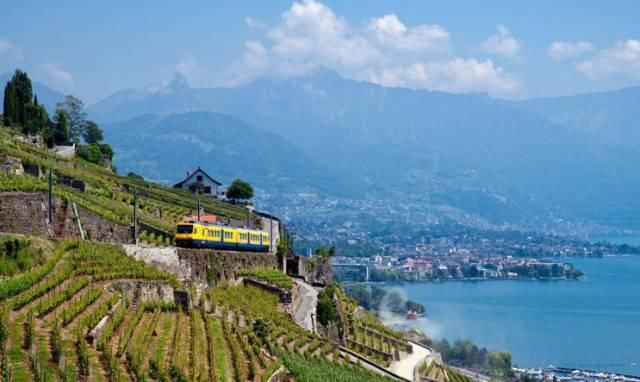 小长假别再出国了!浪了青海，就等于浪了全世界，不信你看!