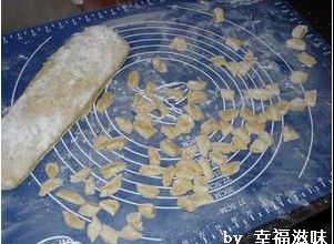 番茄羊肉奶酪疙瘩汤