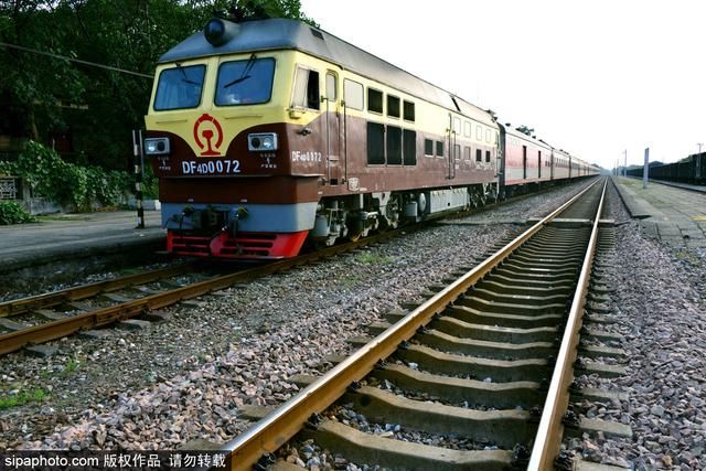 2020年高铁运行图