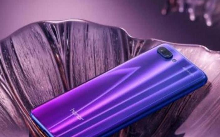 打造华为新旗舰!NFC+麒麟970,荣耀新机来袭