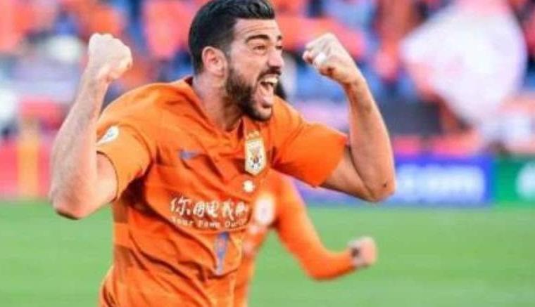 佩莱轮休该怎么进攻,球员轮换考验阵容厚度,鲁