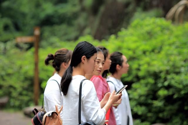 真叫“坑爹”，一“泡”价值两千块