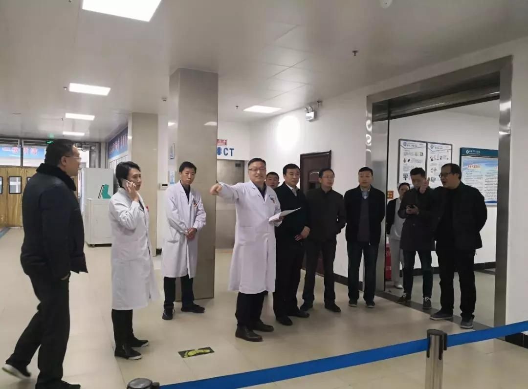 开封市中心医院领导基层调研,为业务发展开绿