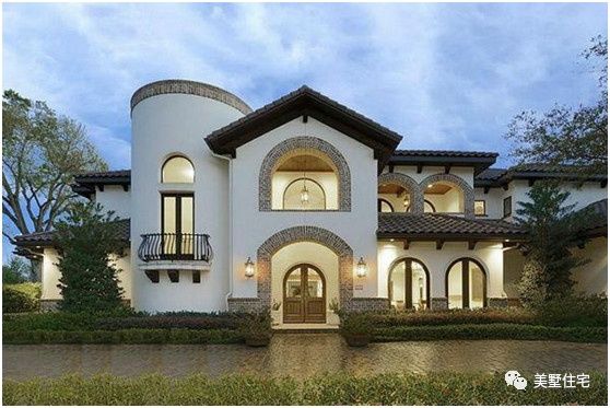 这36款别墅村里首富才敢建，住在里面每天都像在度假