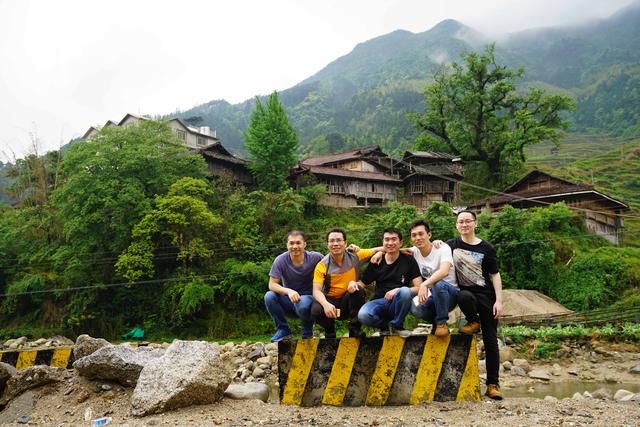 航拍融水苗寨梯田,今朝培秀酒香茶浓人更美!