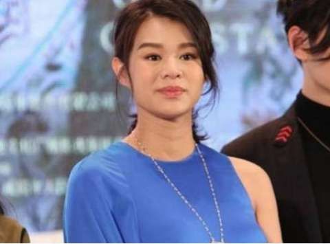 胡杏儿挺着大肚子出席活动,孙俪说了一句话,粉