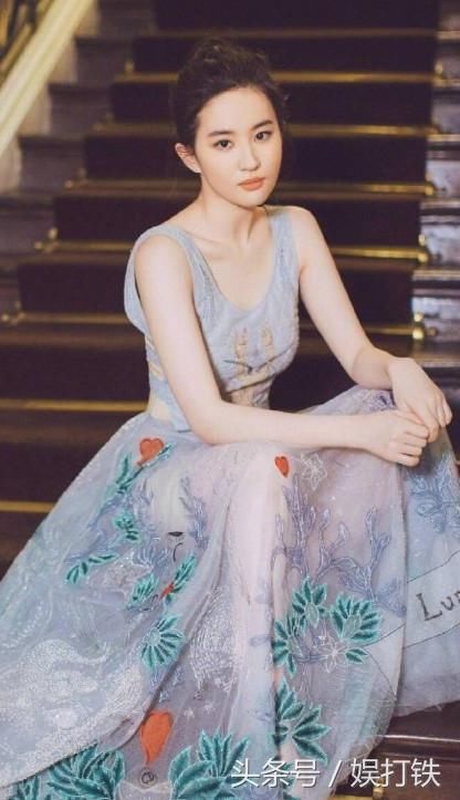 媒体报道刘亦菲将出演迪士尼真人版《花木兰》