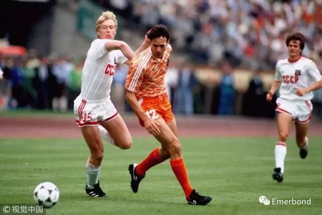 世界杯来啦!伪球迷指南针送给你