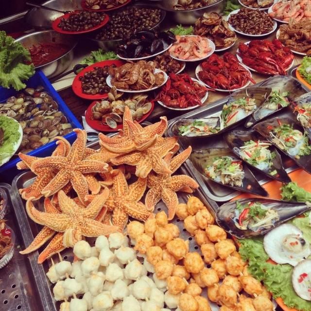 红瓦绿树碧海蓝天的青岛，除了免费的啤酒还有什么好玩的？