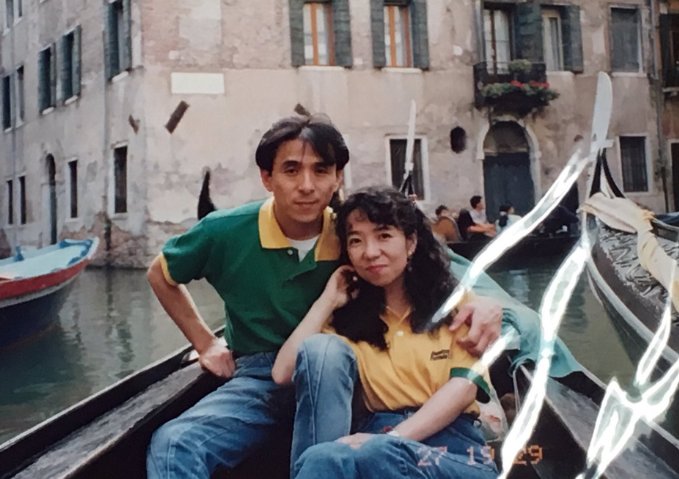 8年总穿一件破旧衣服,背后原因让所有人心碎泪