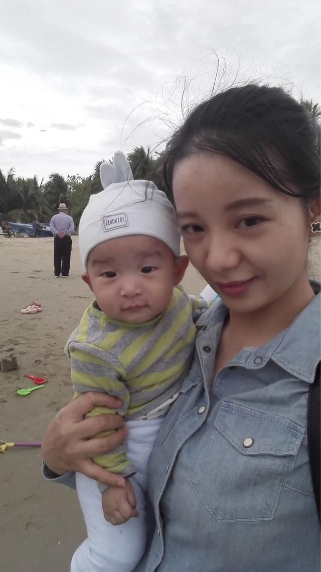 一家人甜蜜的三亚亲子游