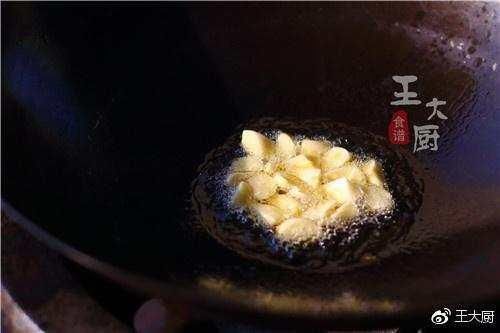 咸香下饭的两道家常菜: 太费饭了!