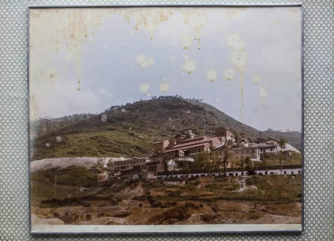 湖北矿乡兴衰录:繁华镇变萧条村 连邮局都撤走了