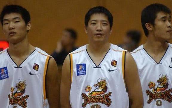 CBA球队8队大更名,一城市队名将在CBA绝迹