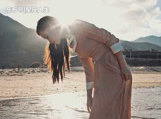 爱上就不想放手的5大星座女生