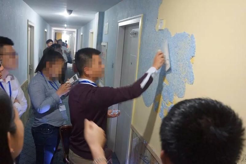 墙衣与墙纸相比哪个更好?听专业师傅这样一说