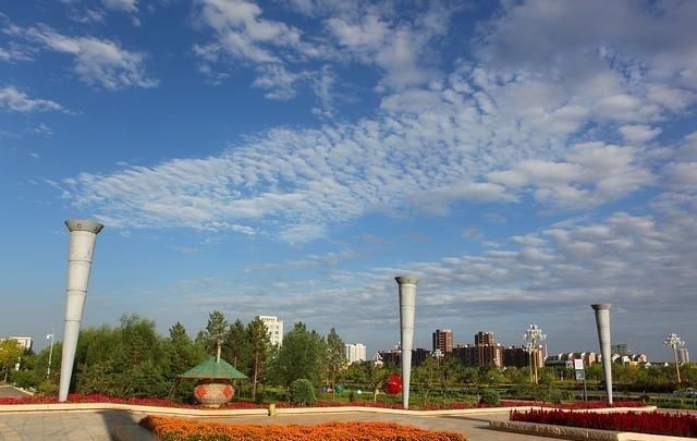 内蒙古的四个四线城市:鄂尔多斯、通辽、赤峰