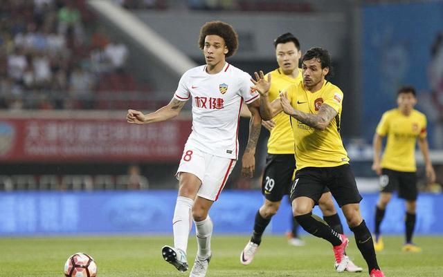 中超第一后腰助权健进亚冠,却因规则无缘最佳