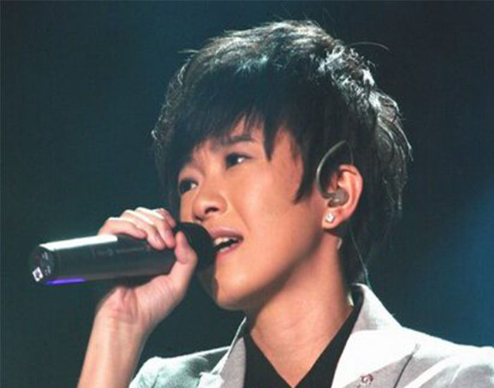 90后流行歌曲,现在许多翻唱火起来瞬间想起以