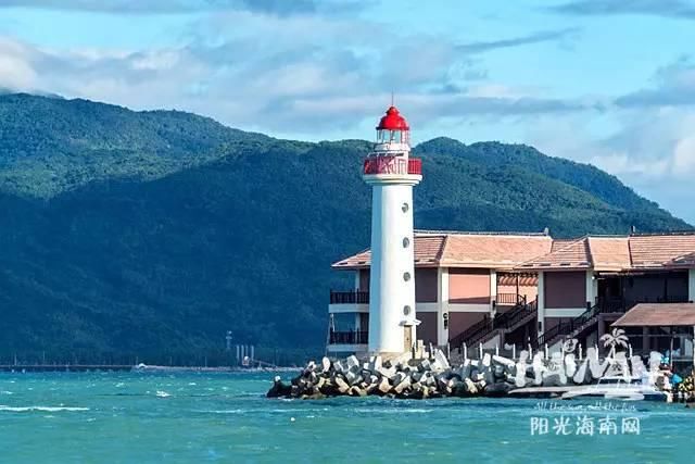 什么叫做无人岛 t01b54c22347651d81f.jpg