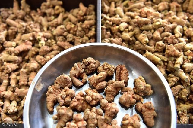 沙参玉竹麦冬百合的功效 t01b5adab035f7a5a6d.jpg