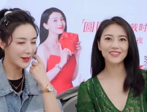 想生二胎？41岁高圆圆现身求子圣地，未修图曝光真实颜值