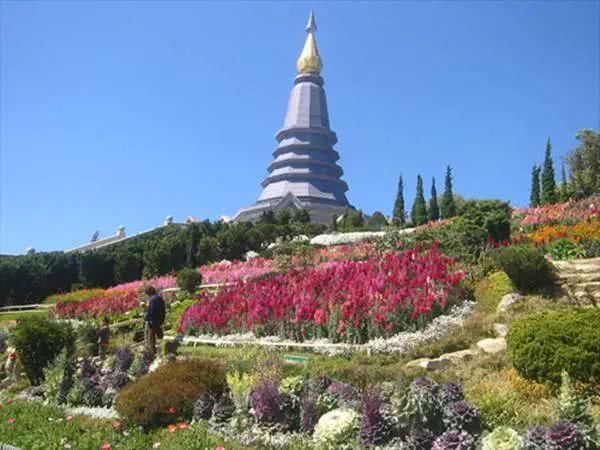 泰国最美国家公园：因他农山