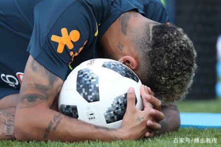 巴西vs墨西哥马上开始,内马尔却陷入了巨大压