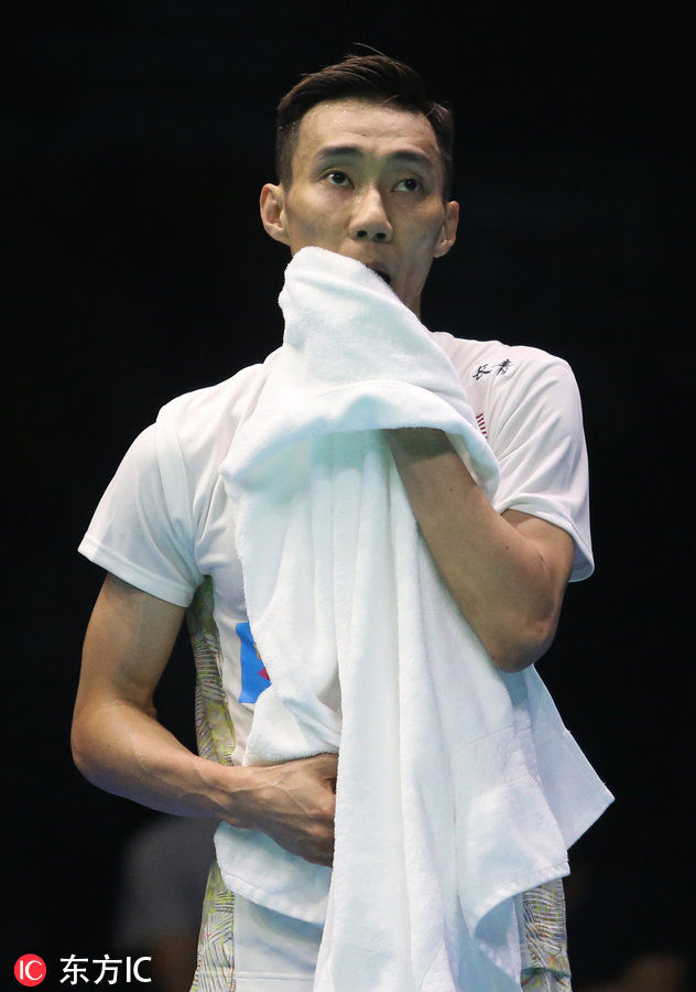 李宗伟不敌桃田贤斗无缘决赛 失落离场难捱汹