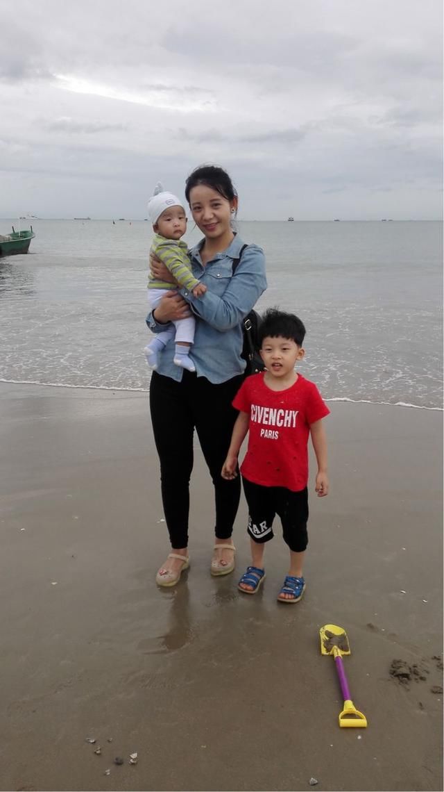 一家人甜蜜的三亚亲子游