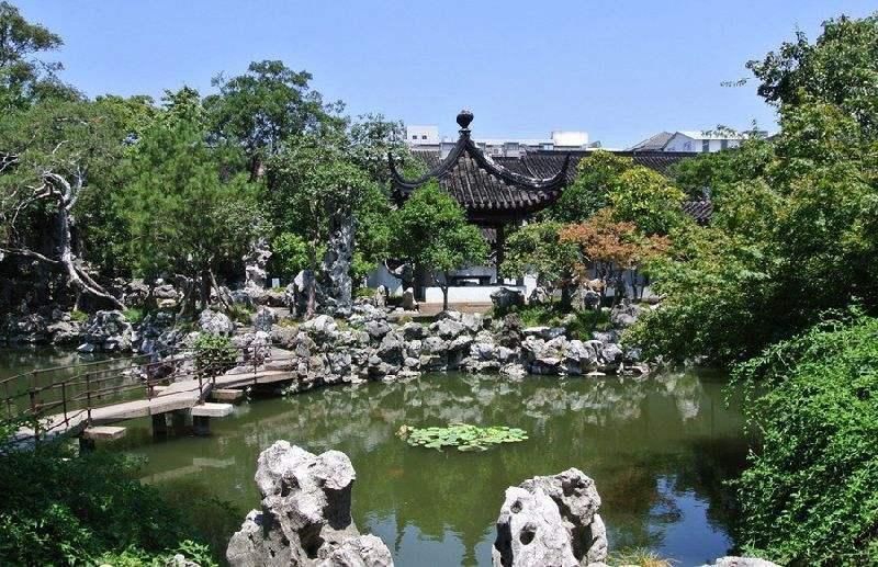 中国最厉害地级市，经济远超省会城市，与直辖市相当