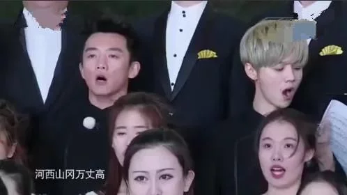 黄河大合唱完整版视频原唱 t01b7caebad49dc9a0d.webp