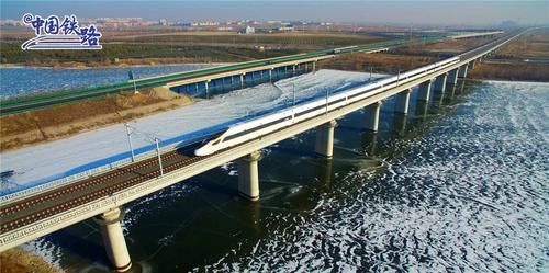 张家口高铁内部