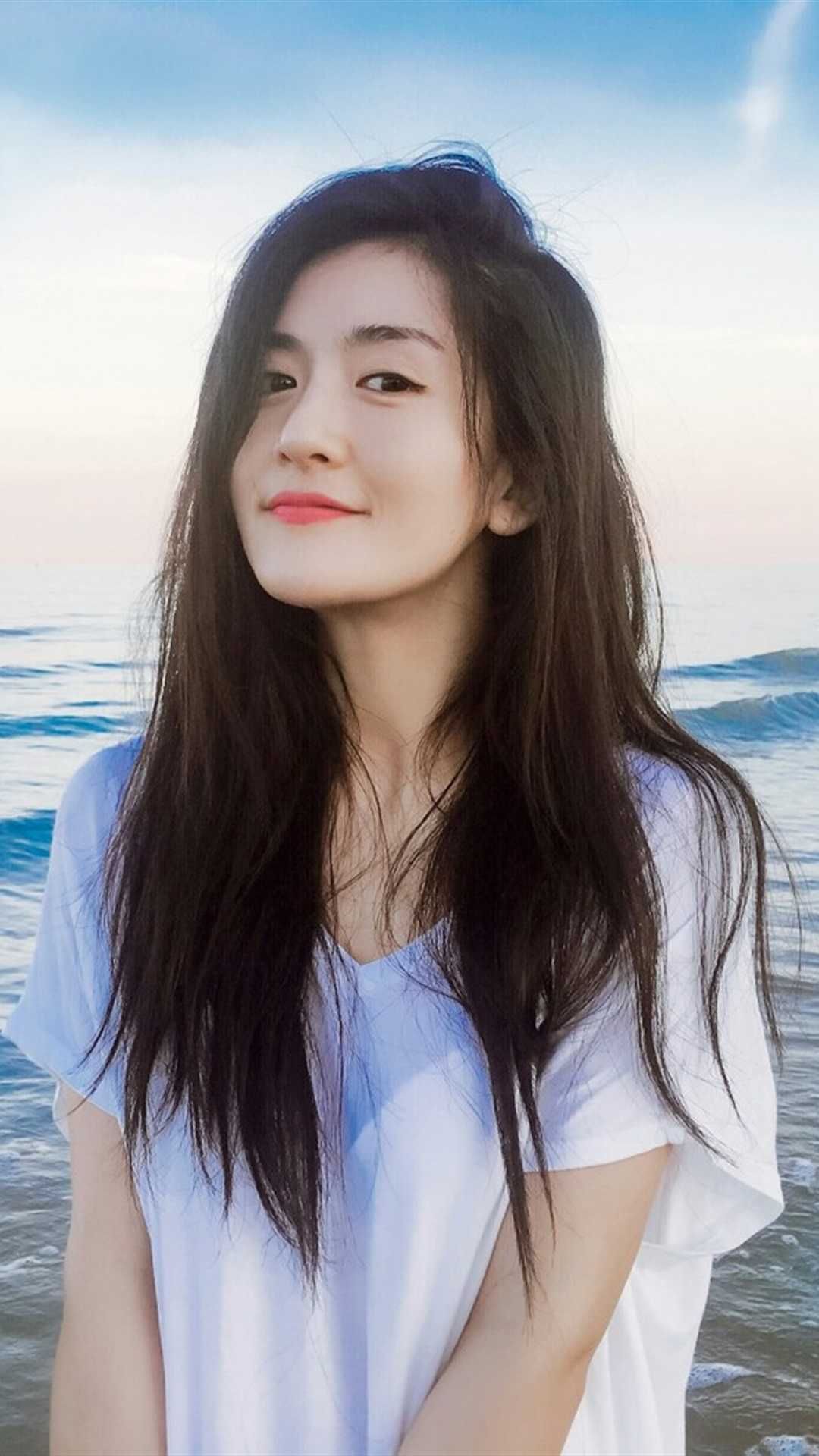 谢娜高清手机壁纸:主持界的鬼马精灵,张杰的人生贵人,唯美娜姐