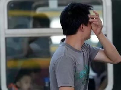 怀胎八月产妇突然去世,找到妻子的日记本,丈夫怒拍妻子一巴掌