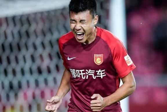 盘点现役中超国产锋线最强5人:郜林身价最贵,