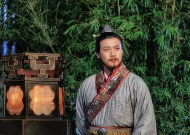 【转摘】一外国人出一上联,一老妇人随手一指,中国人立马说:这就是下联 - 在路上 - 在 路 上 【转摘】一外国人出一上联,一老妇人随手一指,中国人立马说:这就是下联 - 在路上 - 在 路 上