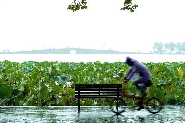 台风卡努 和冷空气携手,周一至周三最高温度不