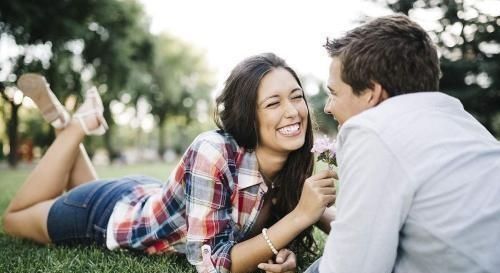 公布恋情的朋友圈说说