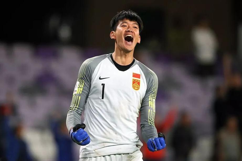 FIFA公布世界排名,法国队毫无进步,国足稳中有