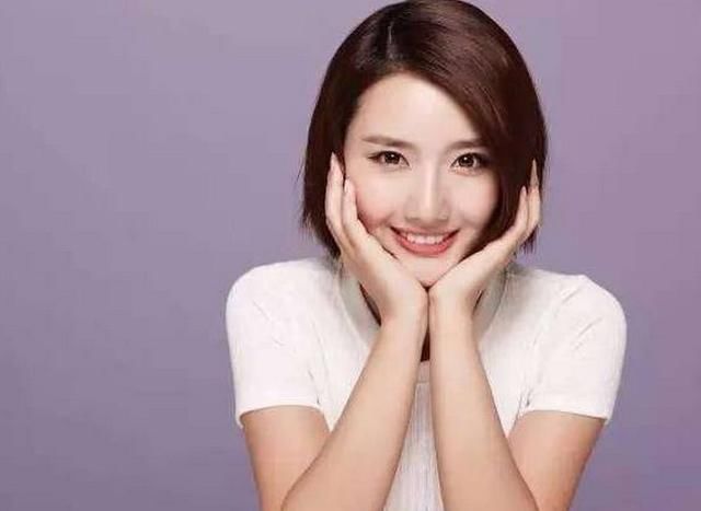 抖音五大美女图4酷似林允儿,图三基本看不到!